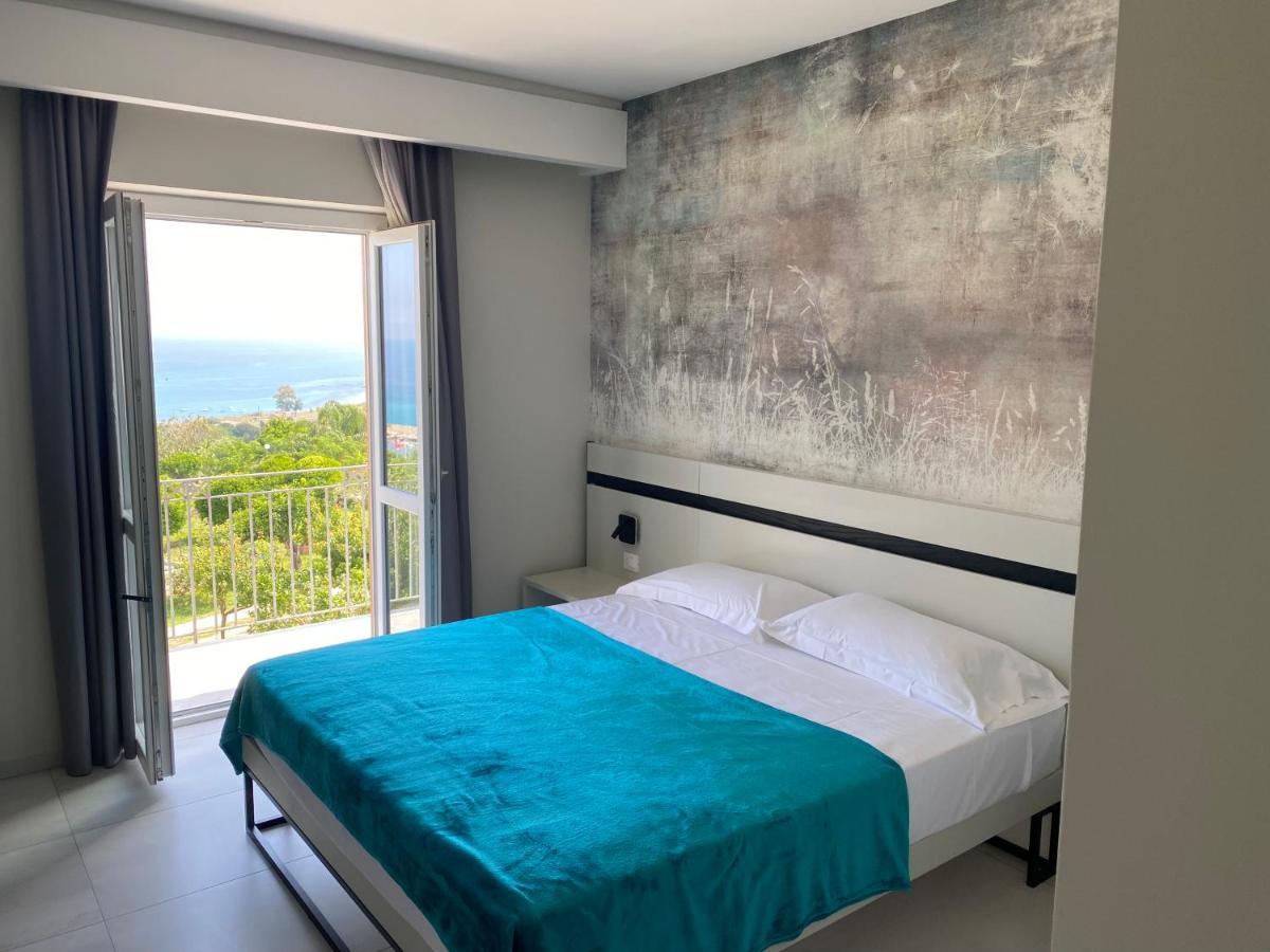 Gabriel Holidays Tropea Eksteriør bilde